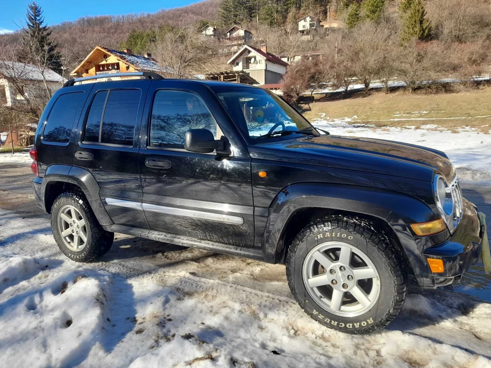 Jeep Cherokee 2.8 - изображение 2