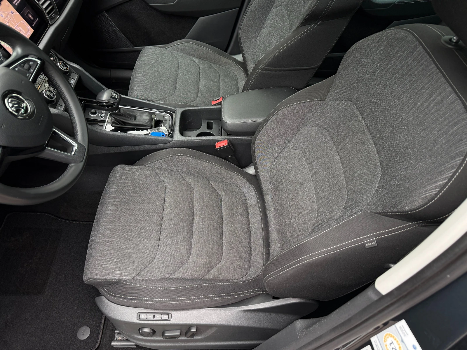 Skoda Kodiaq 2.0TDI* 190к.с* 4x4* СЕРВИЗНА КНИЖКА С ПЪЛНА ИС-Я  - изображение 8