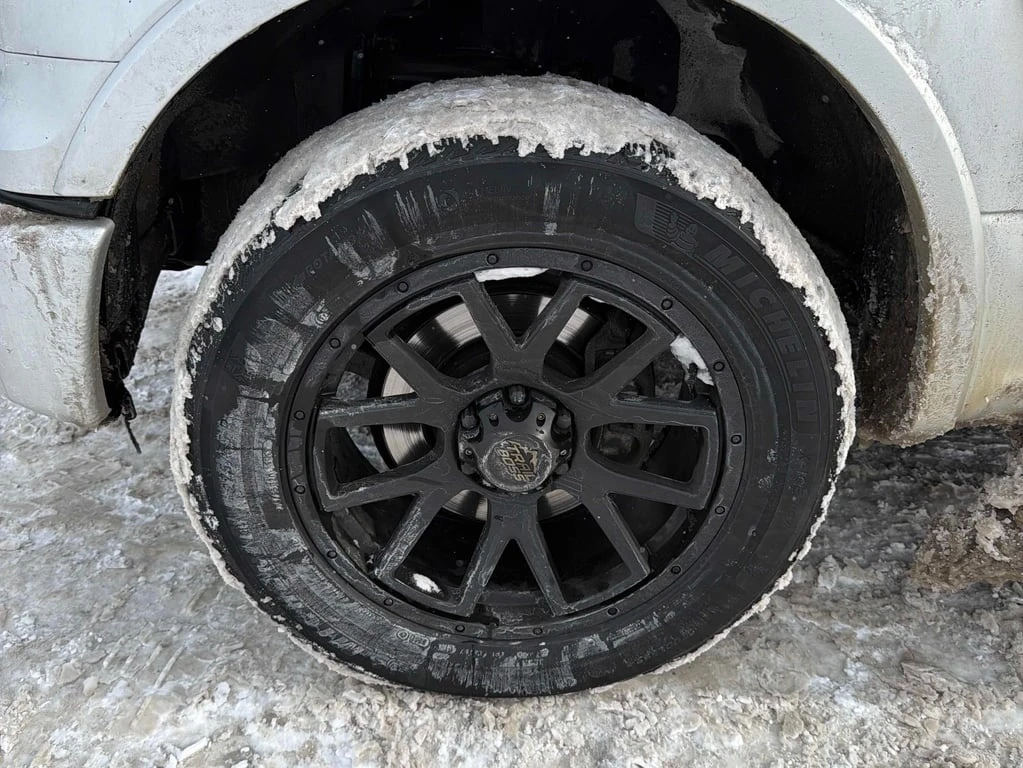 Ford F150 * 4WD SuperCrew * CARFAX * БЕЗ ПЪРВОНАЧАЛНА ВНОСКА - изображение 7