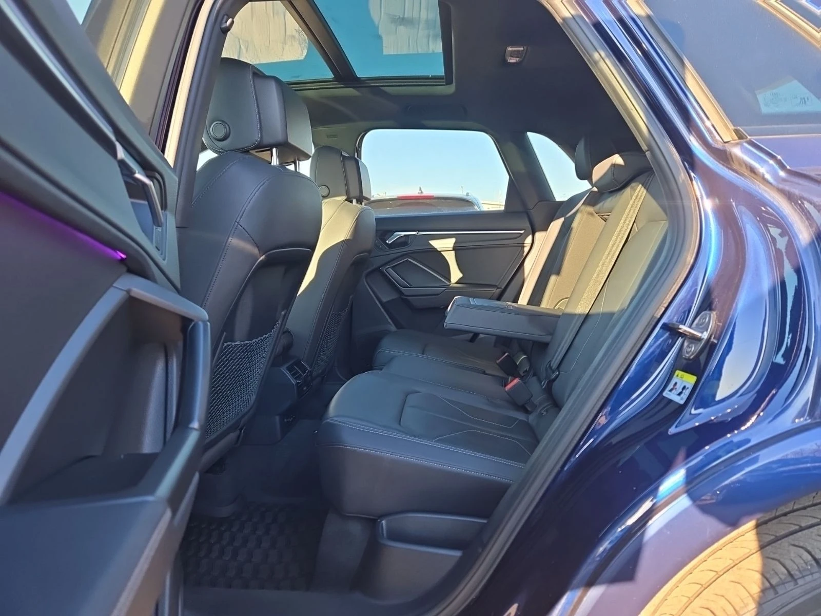 Audi Q3 TECHNIK АВТО КРЕДИТ, снимка 13 - Автомобили и джипове - 53949928