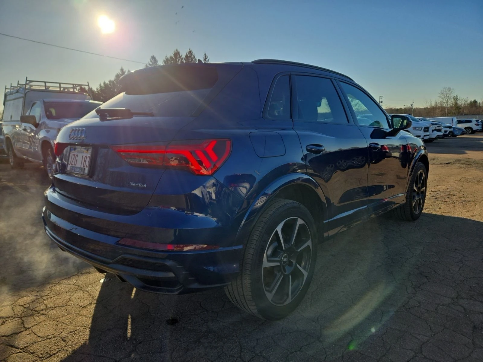 Audi Q3 TECHNIK АВТО КРЕДИТ, снимка 3 - Автомобили и джипове - 53949928