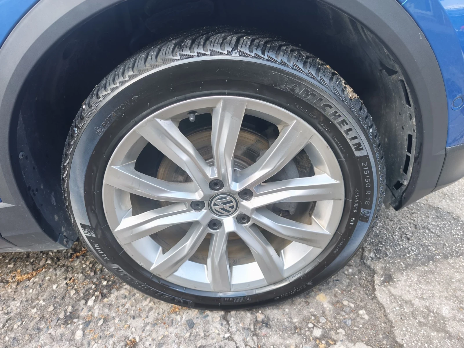 VW T-Roc, снимка 15 - Автомобили и джипове - 54038999