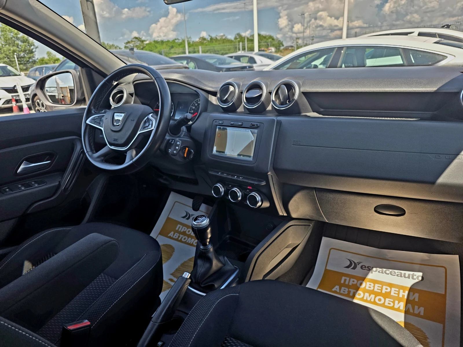 Dacia Duster TCe 100к.с. LPG, снимка 10 - Автомобили и джипове - 54837115