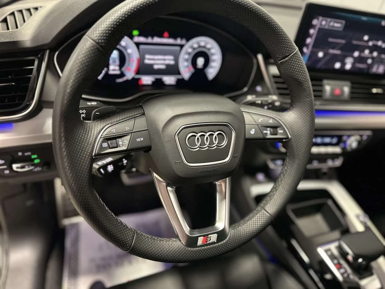 Audi Q5 * PROGRESSIV QUATTRO ~BLACK OPTIC EDITION~ 360 CAM, снимка 13 - Автомобили и джипове - 54893045
