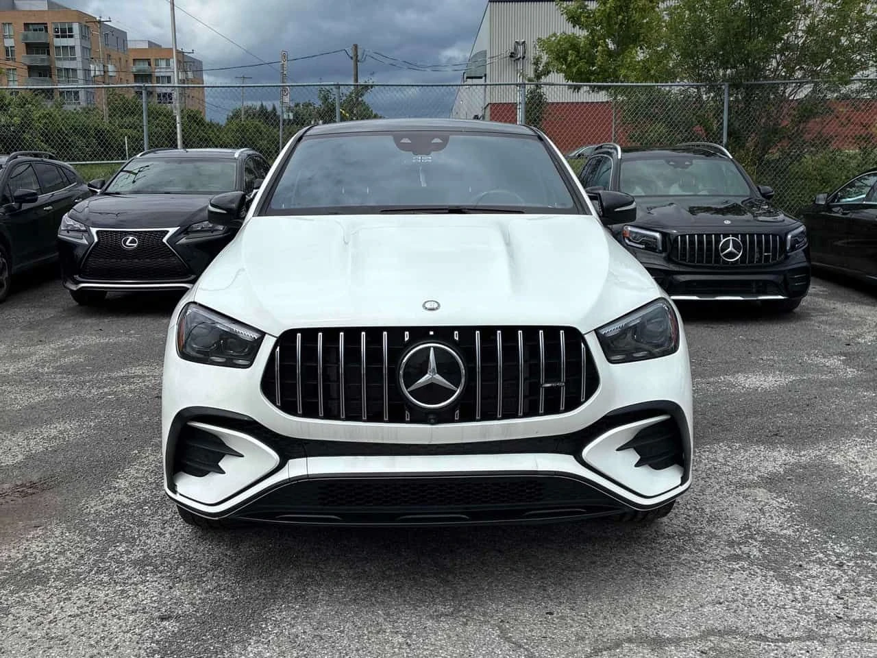 Mercedes-Benz GLE 53 4MATIC AMG COUPE/ОБДУХВАНЕ/ПАНОРАМА/360/OT MERCEDES, снимка 2 - Автомобили и джипове - 55470369