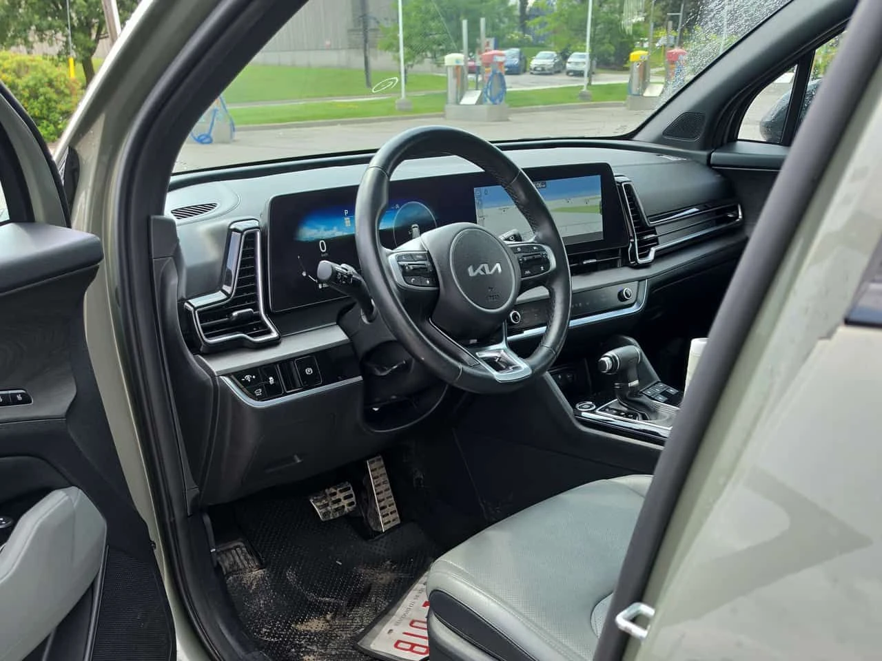 Kia Sportage X Line Limited / 360 / ДИСТРОНИК / АВТОКРЕДИТ , снимка 5 - Автомобили и джипове - 55500501