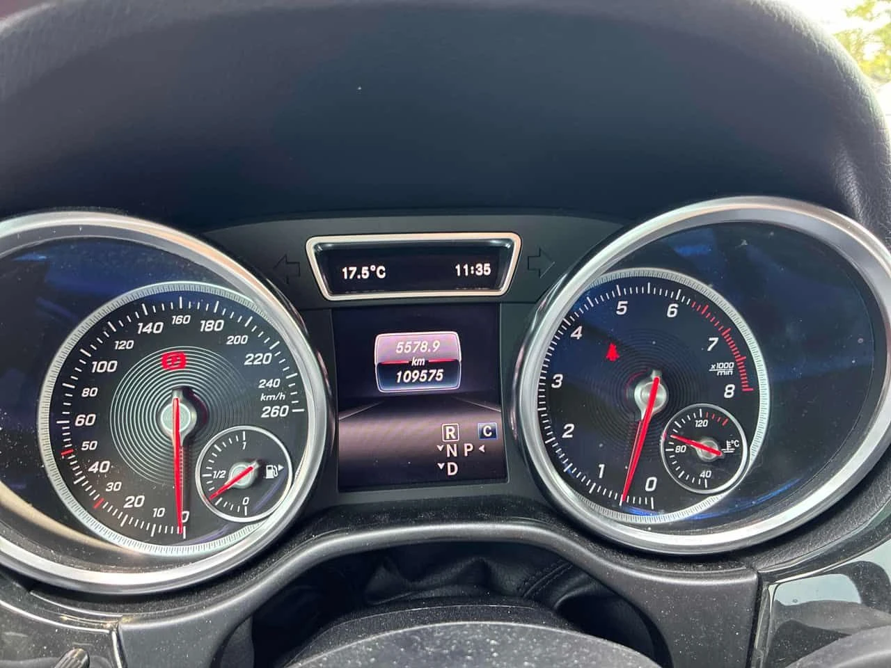 Mercedes-Benz GLE 400 4MATIC | ГЛАВНО ПРЕДСТАВИТЕЛСТВО НА MERCEDES, снимка 8 - Автомобили и джипове - 55676286