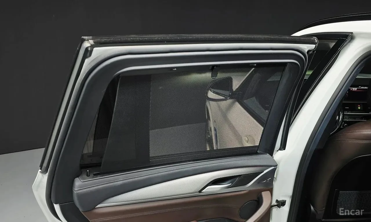 BMW X3, снимка 16 - Автомобили и джипове - 56706503