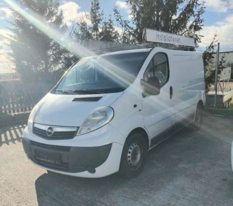 Opel Vivaro 1.9d, Клима, Face, снимка 7 - Бусове и автобуси - 49485254