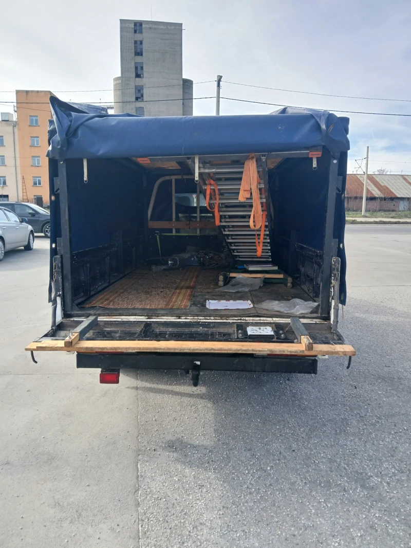 Hyundai H1, снимка 13 - Бусове и автобуси - 53564051