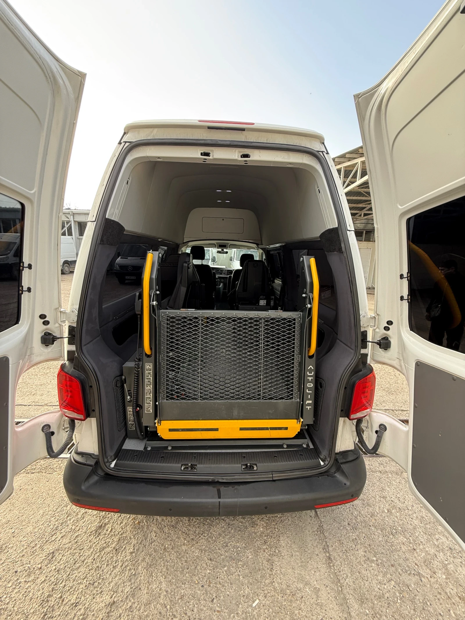 VW Transporter  - изображение 8
