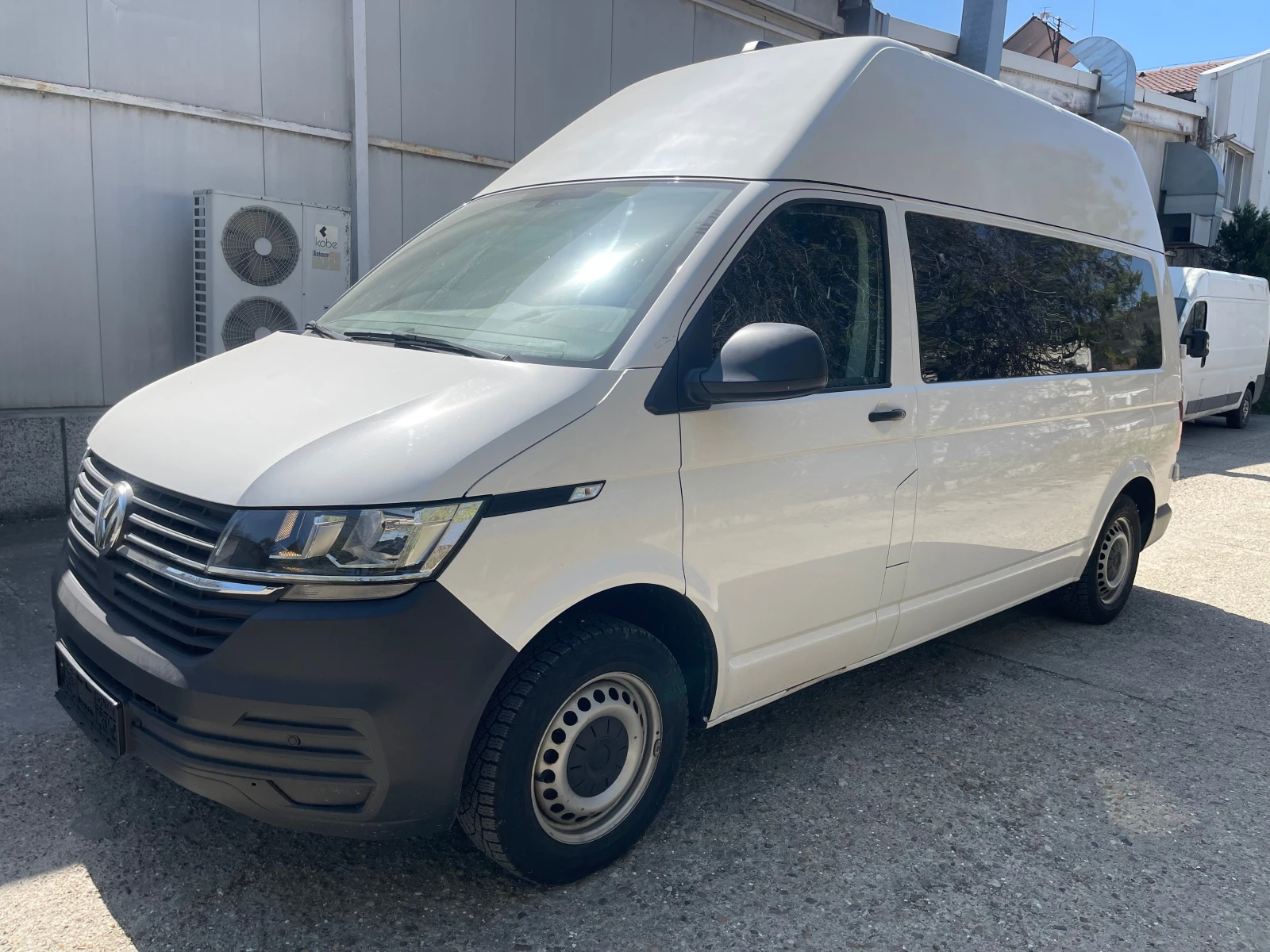 VW Transporter, снимка 2 - Бусове и автобуси - 53651840