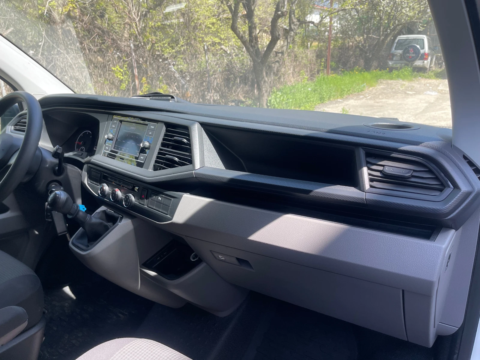 VW Transporter, снимка 12 - Бусове и автобуси - 53651840