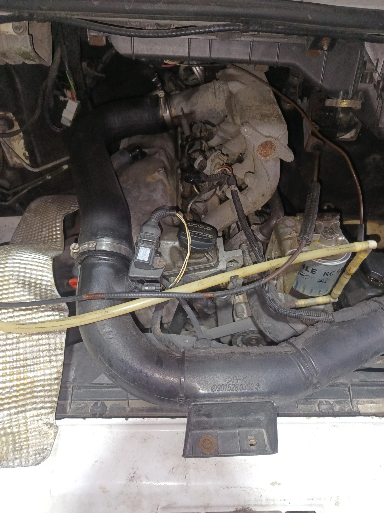 Mercedes-Benz 310 32585 - изображение 6