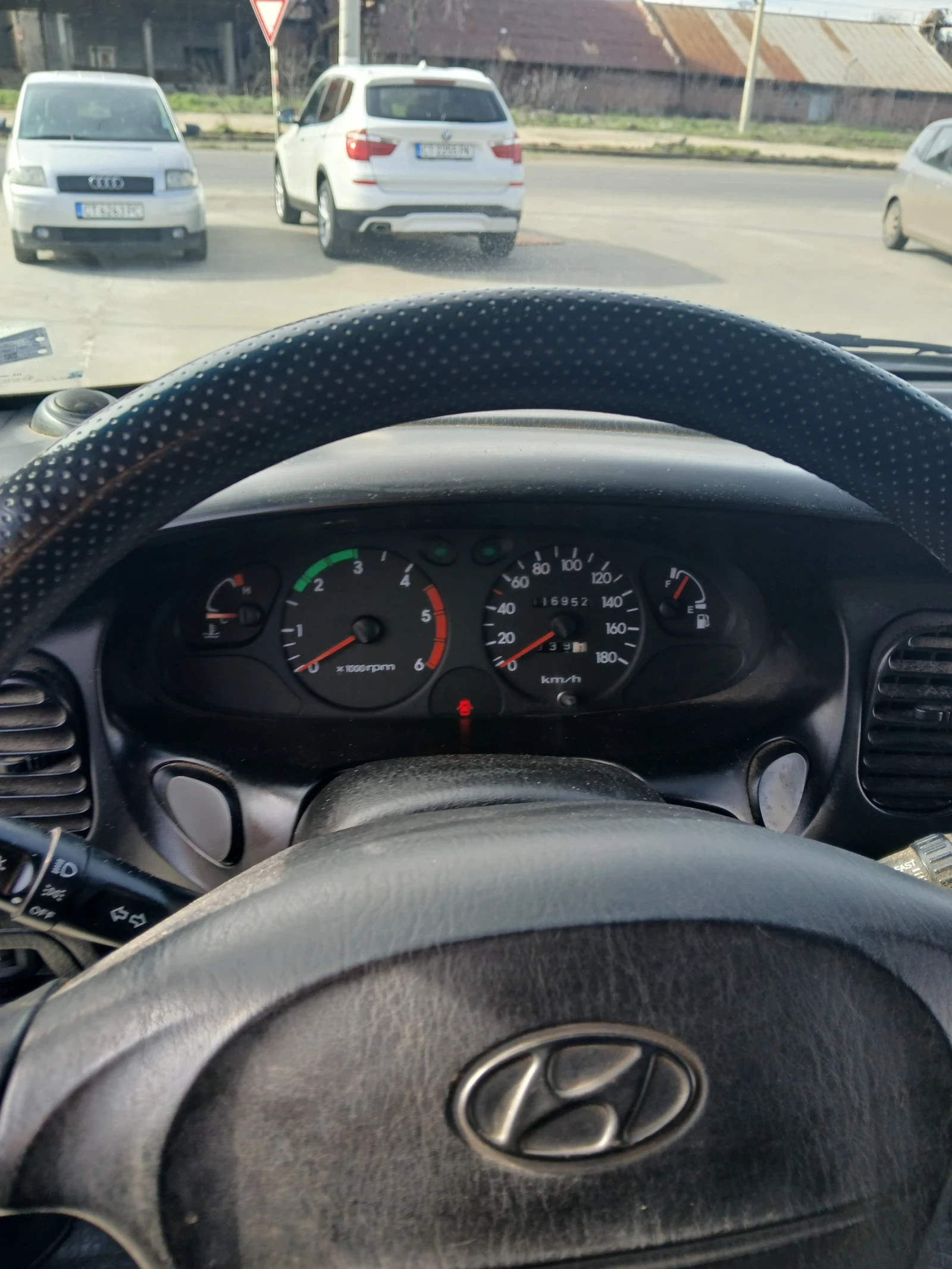 Hyundai H1  - изображение 7