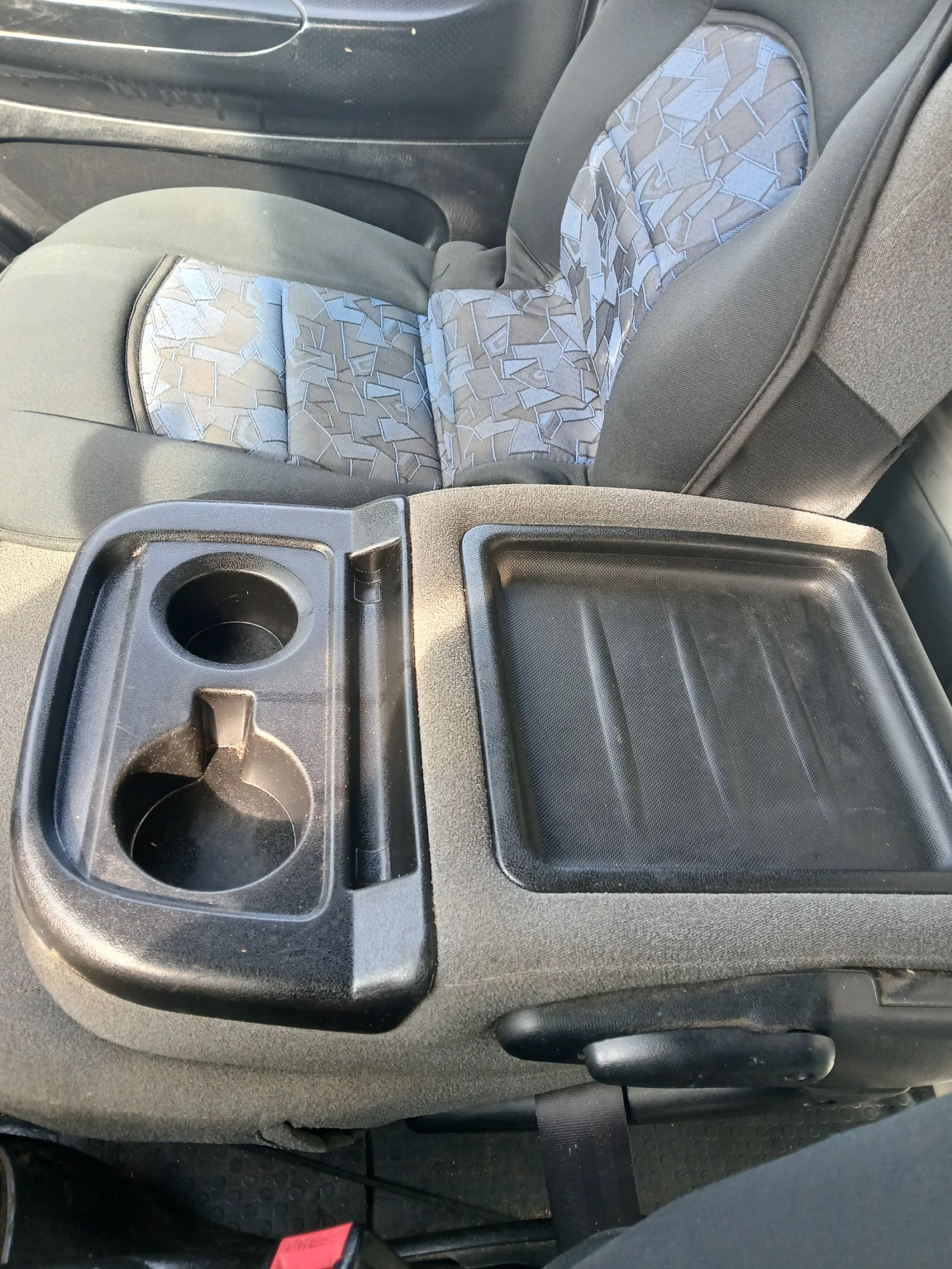 Hyundai H1  - изображение 10