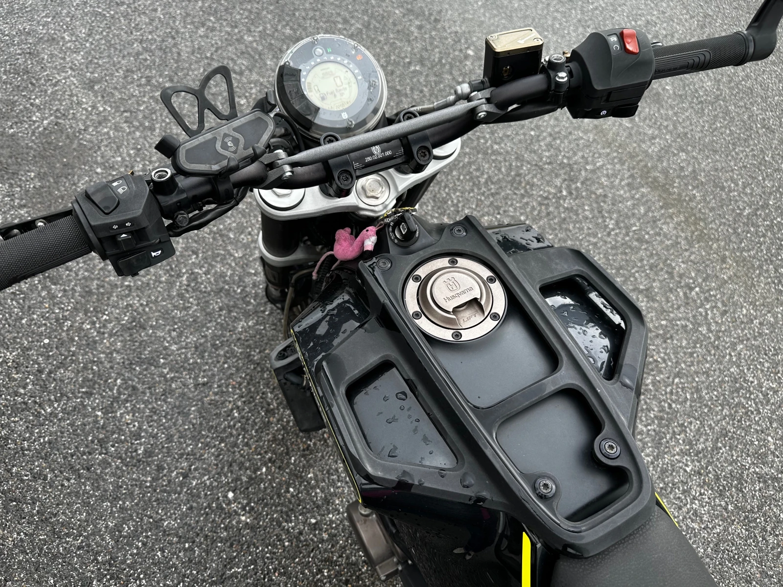 Husqvarna Svartpilen 401 ABS/LED 04.2018. | Mobile.bg   15