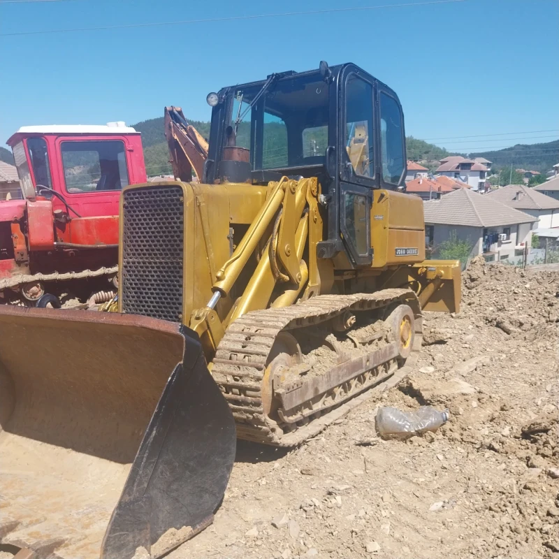 Челен товарач John Deere 455А, снимка 3 - Индустриална техника - 52144208