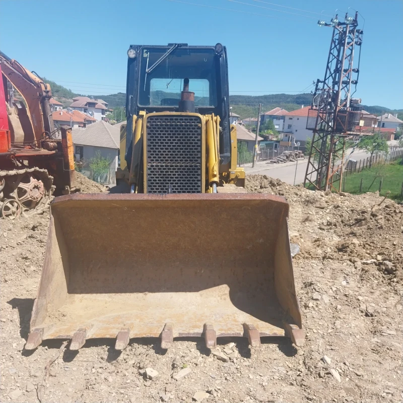 Челен товарач John Deere 455А, снимка 2 - Индустриална техника - 52144208