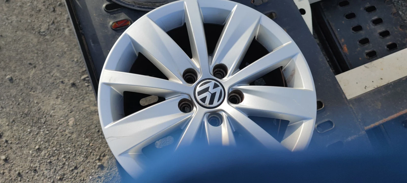 ������ �� VW | Mobile.bg � ����������� 4