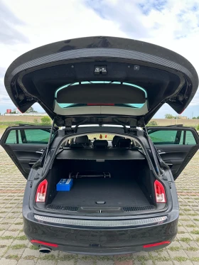 Opel Insignia, снимка 15