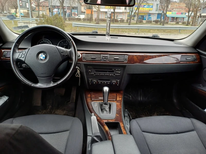 BMW 320 2.0d/163к.с., снимка 10 - Автомобили и джипове - 49021623