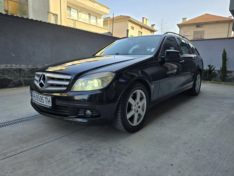 Mercedes-Benz C 220, снимка 7 - Автомобили и джипове - 49031649