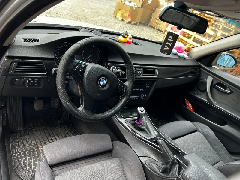 BMW 320, снимка 5 - Автомобили и джипове - 49047643