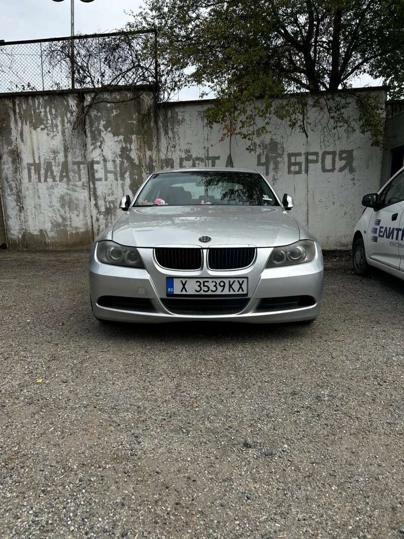 BMW 320, снимка 1 - Автомобили и джипове - 49047643