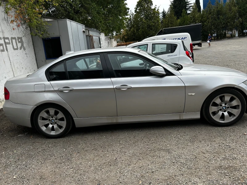 BMW 320, снимка 3 - Автомобили и джипове - 49047643