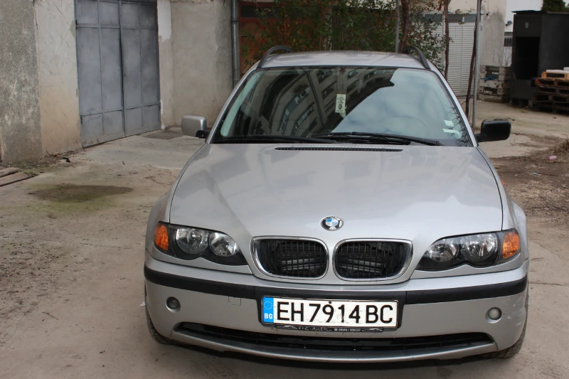 BMW 320, снимка 1 - Автомобили и джипове - 49612120