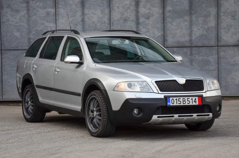 Skoda Octavia 2.0 TDI SCOUT, снимка 2 - Автомобили и джипове - 50642080