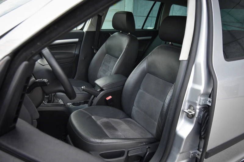 Skoda Octavia 2.0 TDI SCOUT, снимка 7 - Автомобили и джипове - 50642080