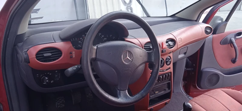 Mercedes-Benz A 160 Нов софтуер, Климатик , снимка 4 - Автомобили и джипове - 52794285
