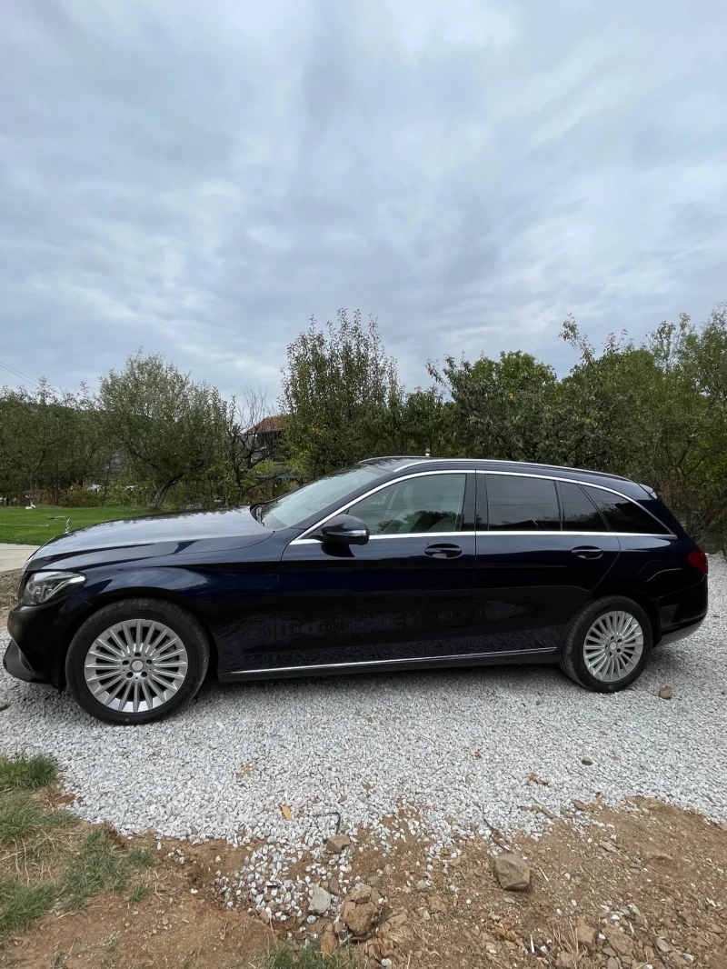 Mercedes-Benz C 220 7G tronic, full led, подгрев, кожа + алкантара, снимка 8 - Автомобили и джипове - 51877451