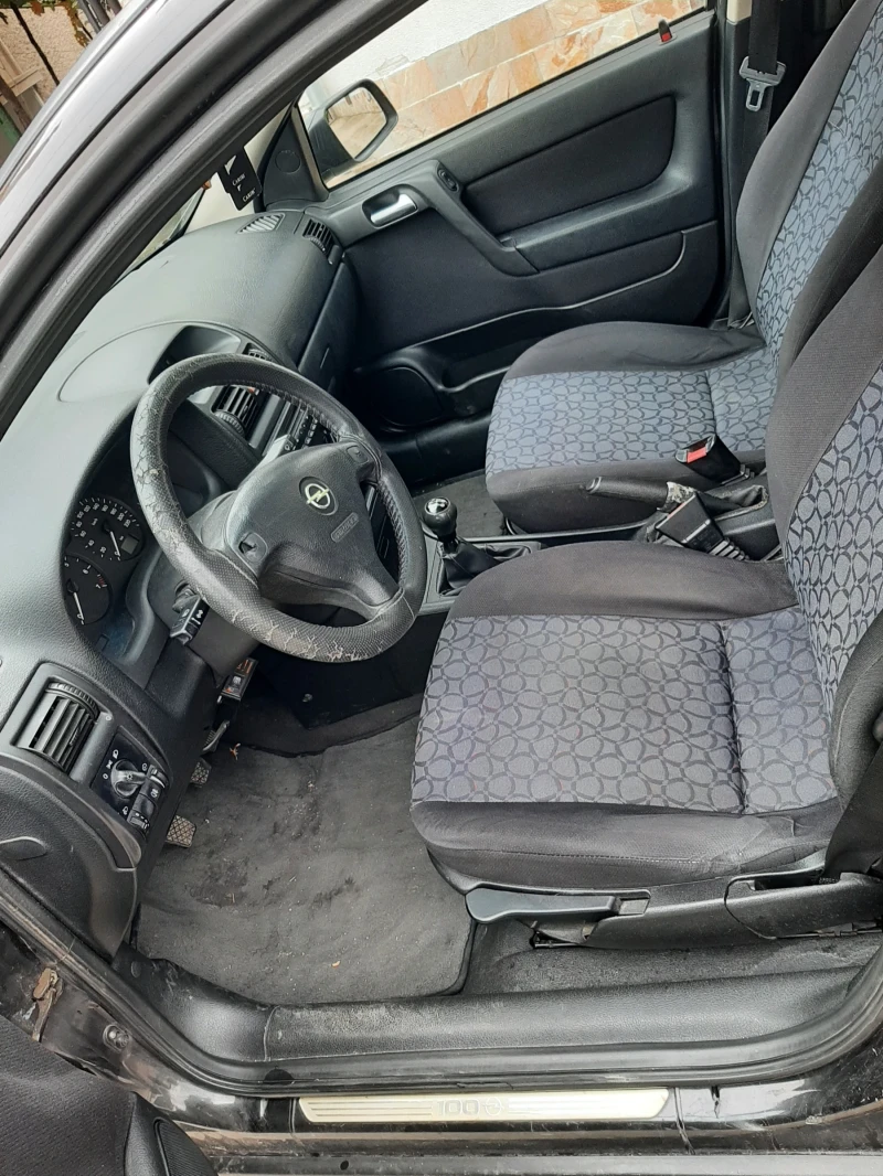 Opel Astra, снимка 7 - Автомобили и джипове - 52511690