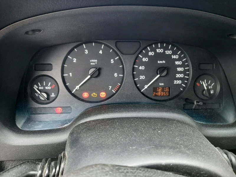 Opel Astra, снимка 9 - Автомобили и джипове - 52511690