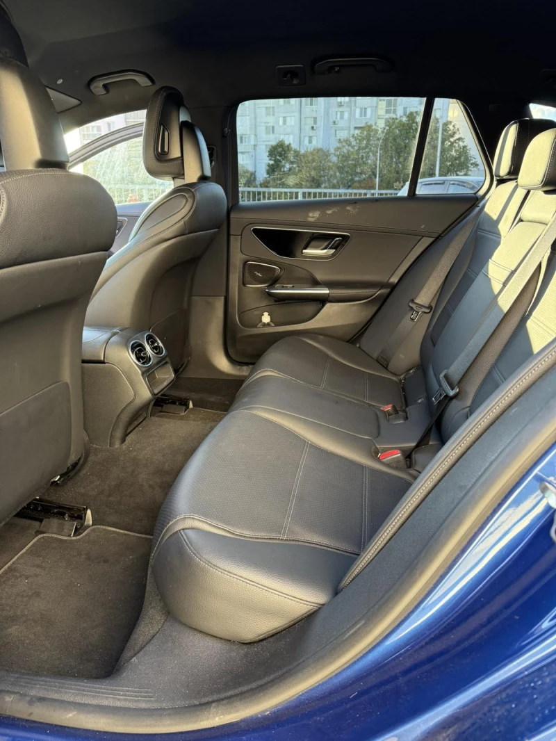 Mercedes-Benz C 220, снимка 7 - Автомобили и джипове - 52222467