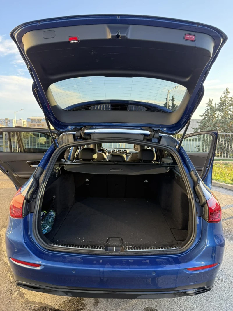 Mercedes-Benz C 220, снимка 8 - Автомобили и джипове - 52222467