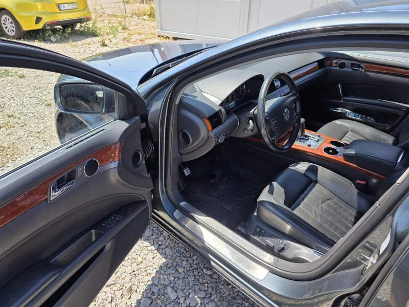 VW Phaeton 3.0 Дизел, снимка 13 - Автомобили и джипове - 52277751