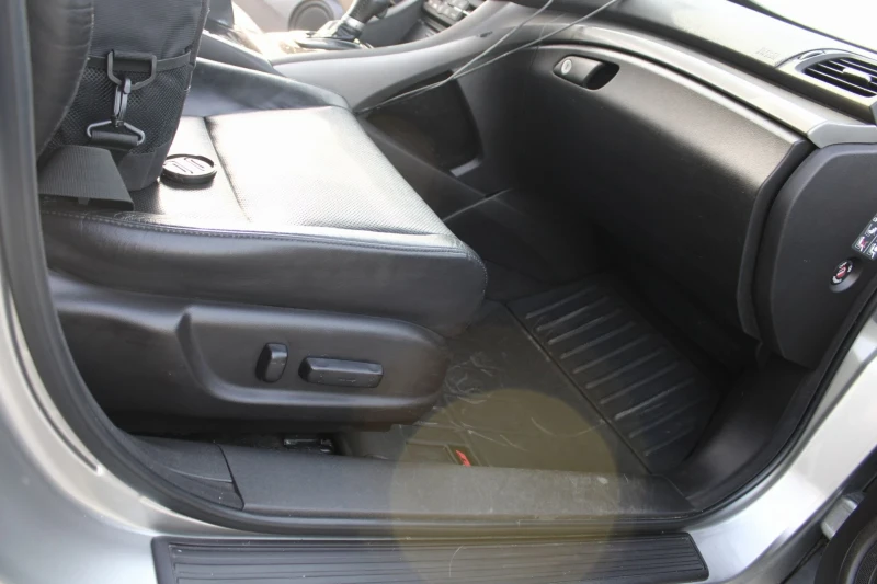 Honda Accord CU2 2.4i 201hp, снимка 14 - Автомобили и джипове - 52838587