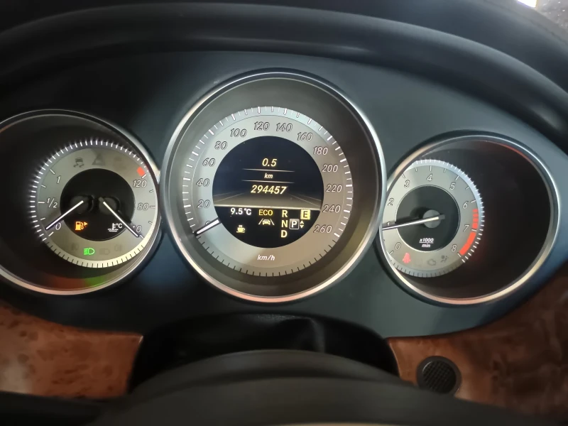 Mercedes-Benz CLS 350 CLS350, снимка 12 - Автомобили и джипове - 53168479