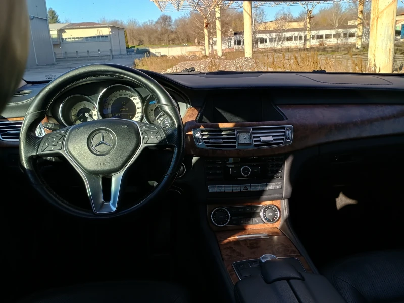 Mercedes-Benz CLS 350 CLS350, снимка 6 - Автомобили и джипове - 53168479