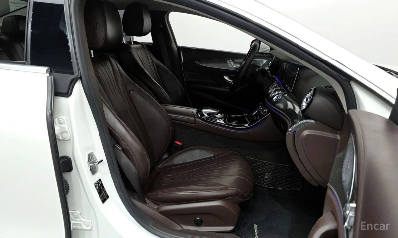 Mercedes-Benz CLS 400, снимка 11 - Автомобили и джипове - 53216658