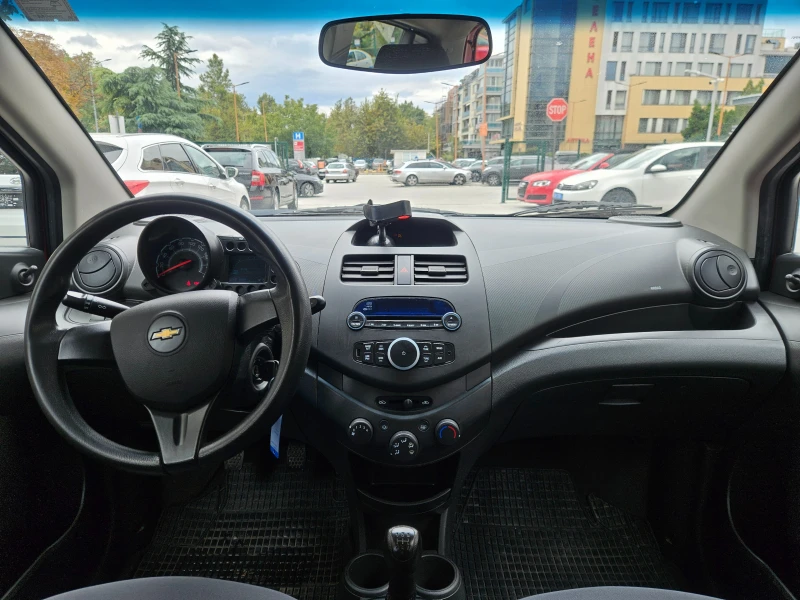 Chevrolet Spark 1.0, снимка 10 - Автомобили и джипове - 53590902