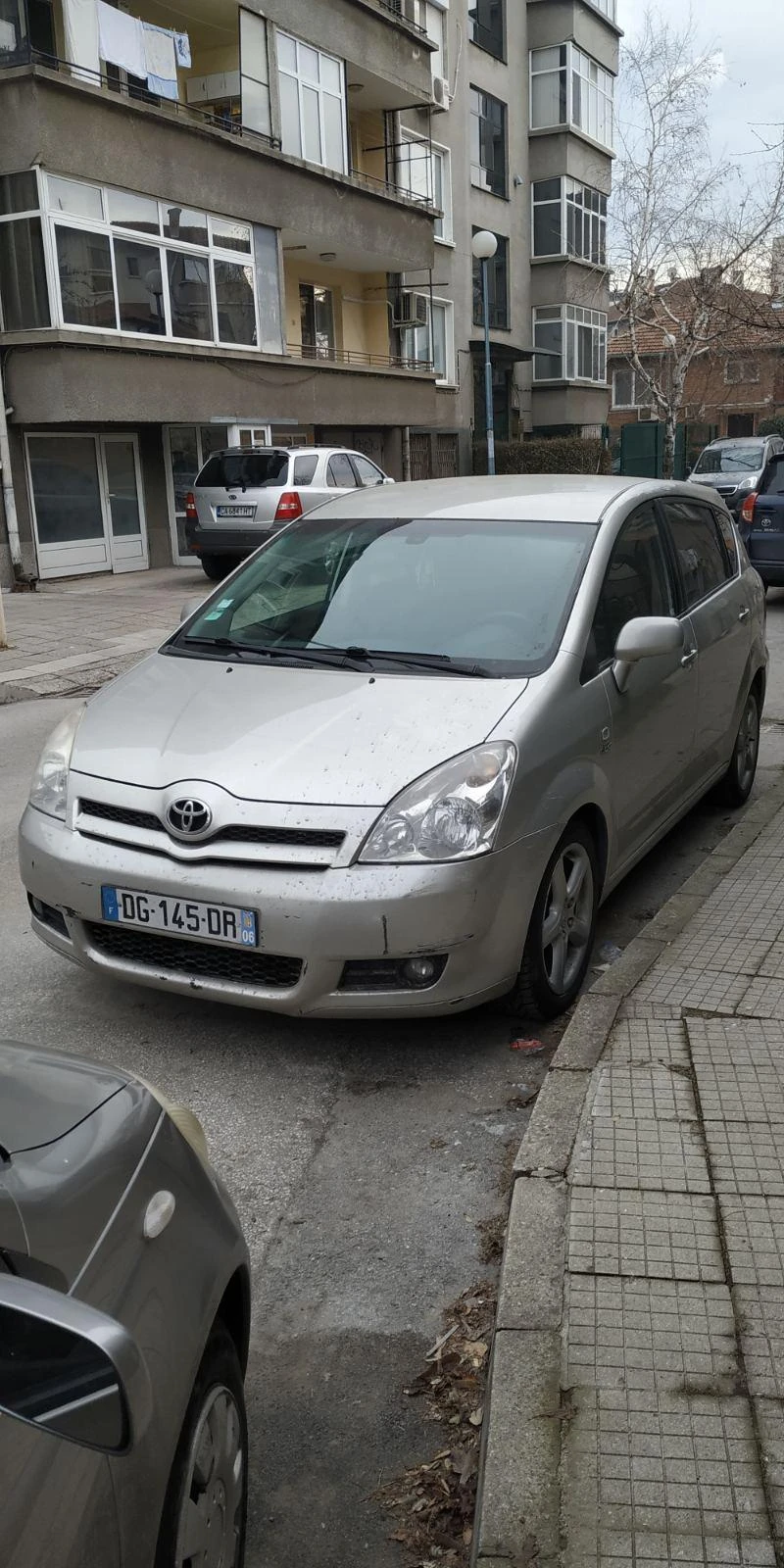 Toyota Corolla verso 2.2 D4D,2.0D4Dи 2.2D CAT - изображение 7