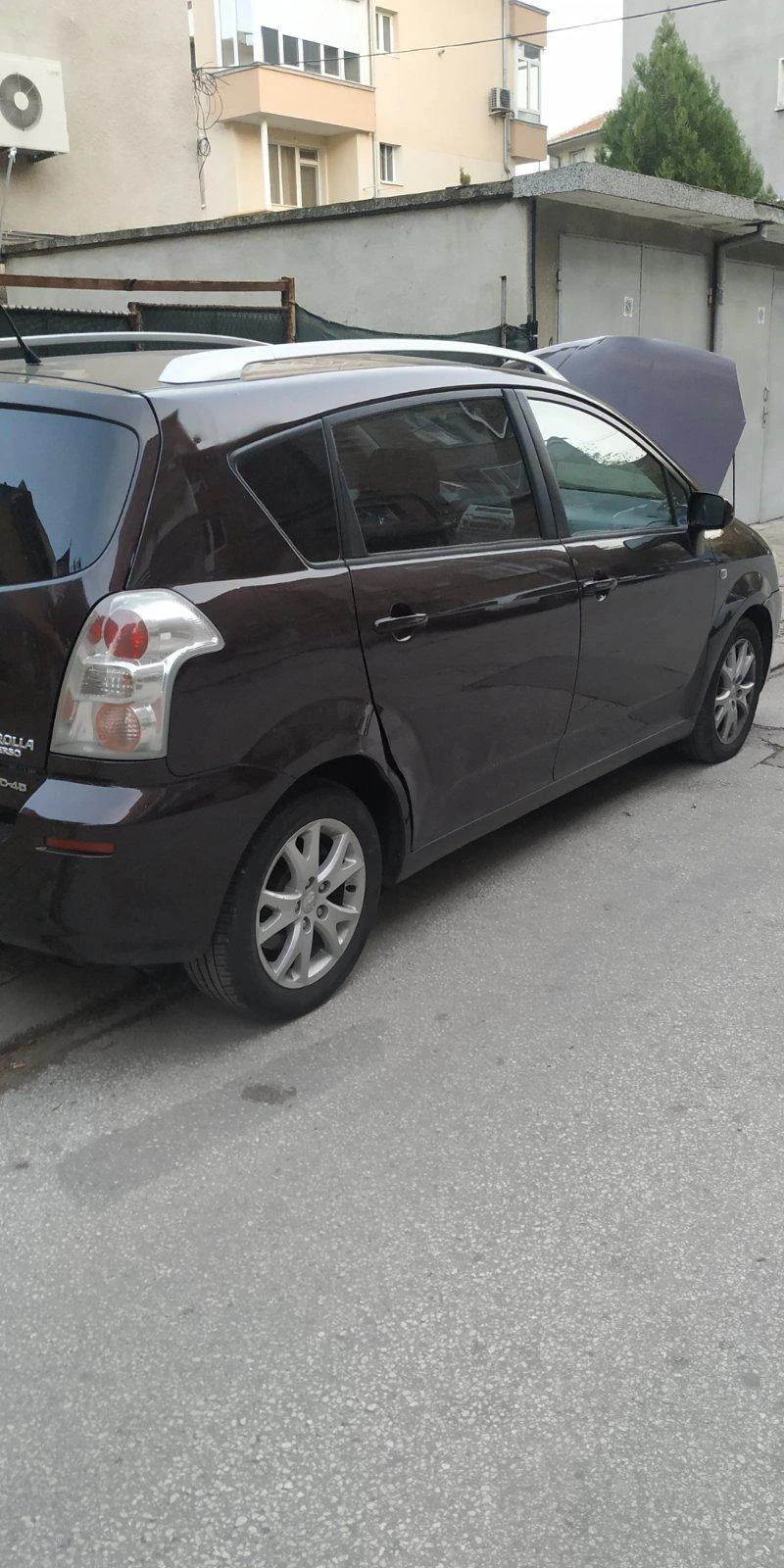 Toyota Corolla verso 2.2 D4D,2.0D4Dи 2.2D CAT, снимка 5 - Автомобили и джипове - 31376442