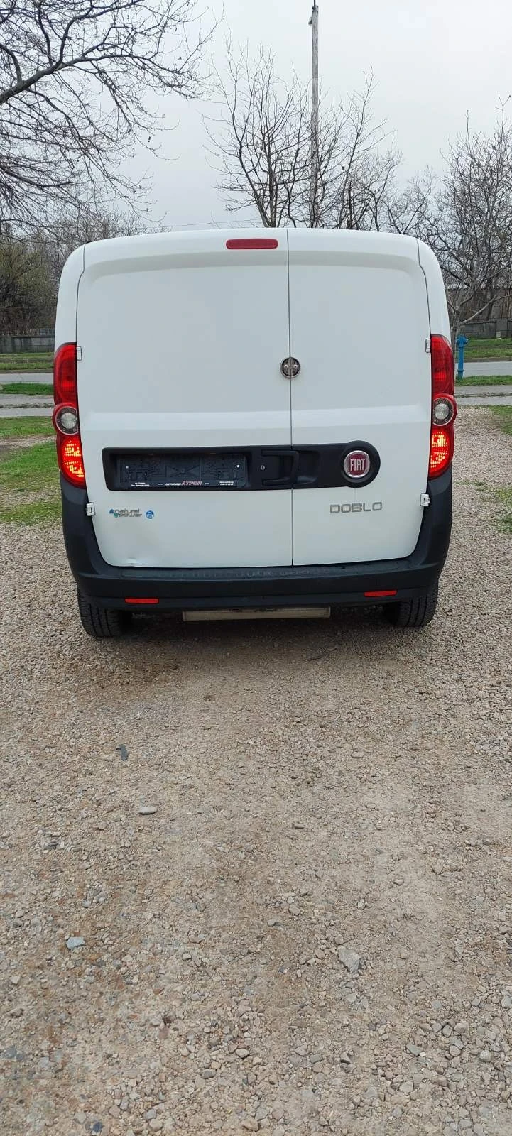 Fiat Doblo 1.4 бензин/метан клима, снимка 4 - Автомобили и джипове - 44860690