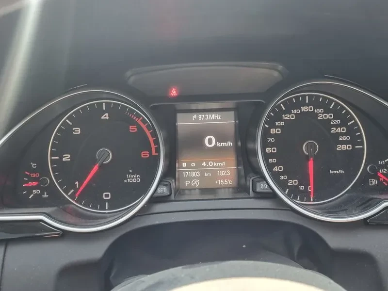 Audi A5 2.0 TDI Quattro, снимка 8 - Автомобили и джипове - 55032309