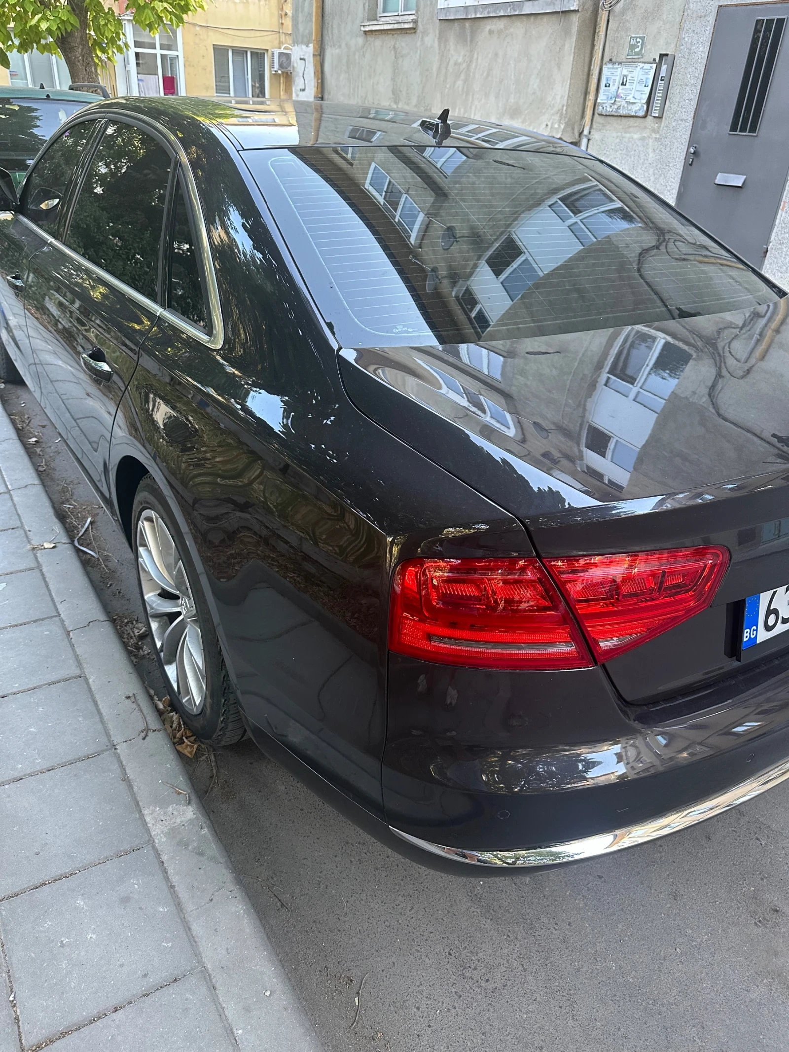 Audi A8 4.2i - изображение 4